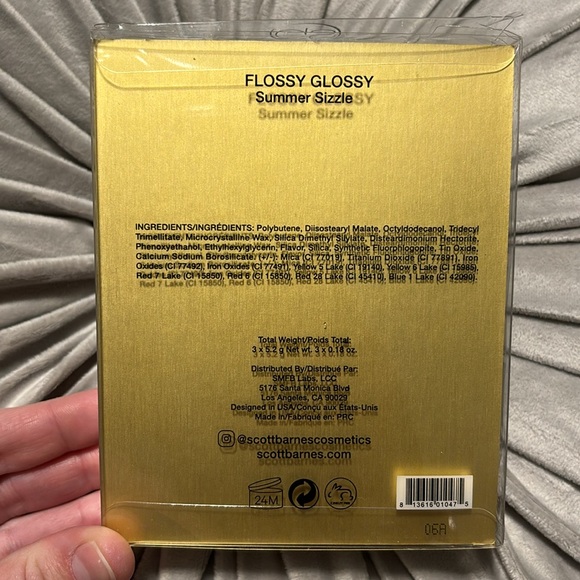 NIB Scott Barnes summer sizzle lip trio - Picture 2 of 2